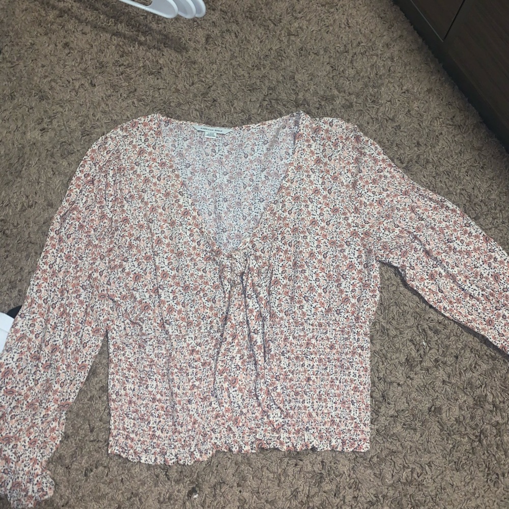 Floral crop long sleeve